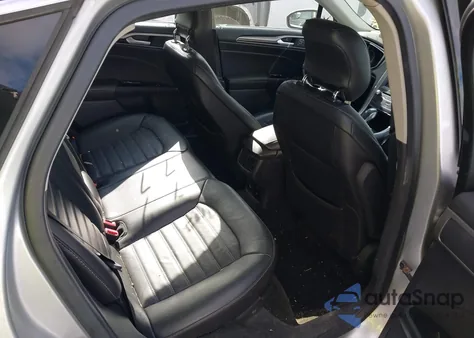 2013 Ford Fusion Hybrid Se from USA, damaged, VIN 3FA6P0LU6DR138609